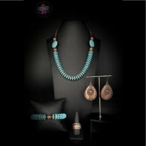 Paparazzi Simply Santa Fe